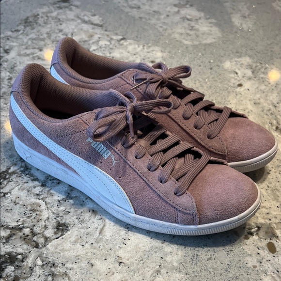 Puma Shoes - Puma Women's Sneakers - Mauve and White